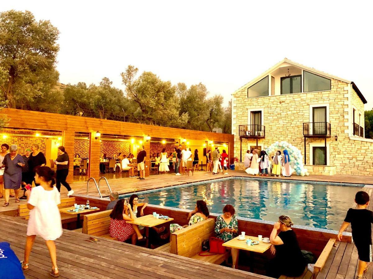 Victoria Hotel And Lounge Foça Exteriör bild